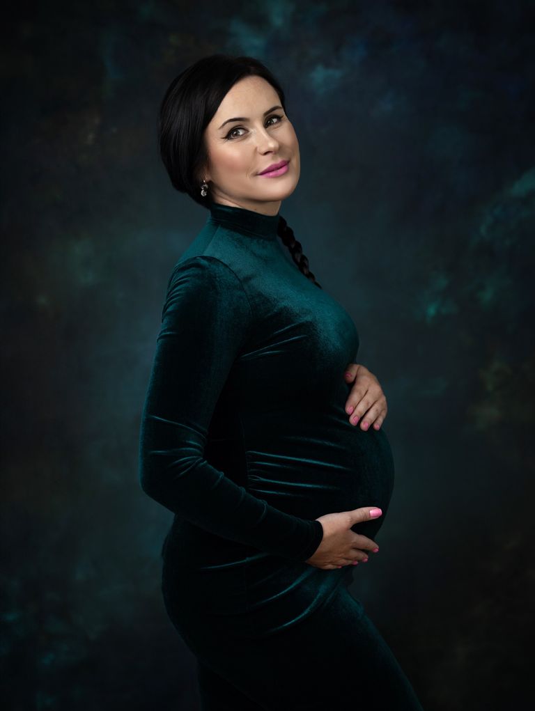 Babybauch Fotoshooting Dortmund Kirschbaum Tüllkleid