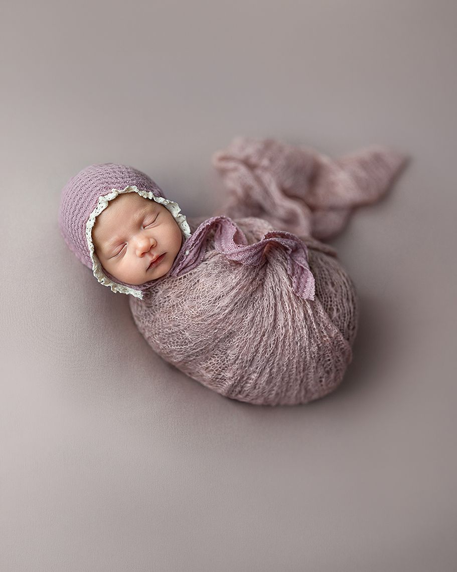 Newborn Shooting Dortmund – Babyfoto mit Decke